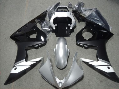 Black 03-05 Yamaha YZF R6 Motorcycle Fairings