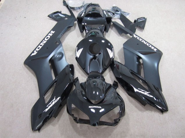 Black 04-05 Honda CBR1000RR Motorcycle Fairing & Bodywork