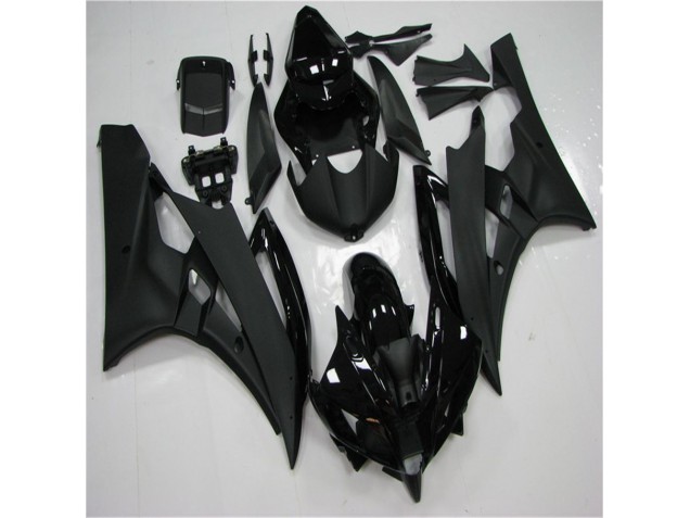 Black 06-07 Yamaha YZF R6 Motorcycle Fairing Black 06-07 Yamaha YZF R6 Motorcycle Fairing