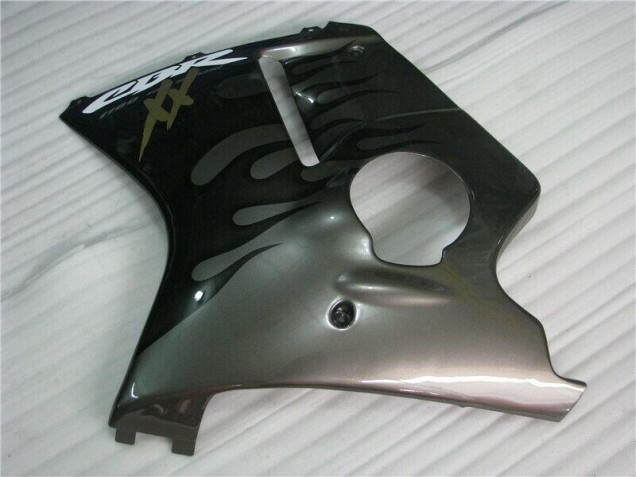 Black 96-07 Honda CBR1100XX Motorcycle Fairing Kits Black 96-07 Honda CBR1100XX Motorcycle Fairing Kits
