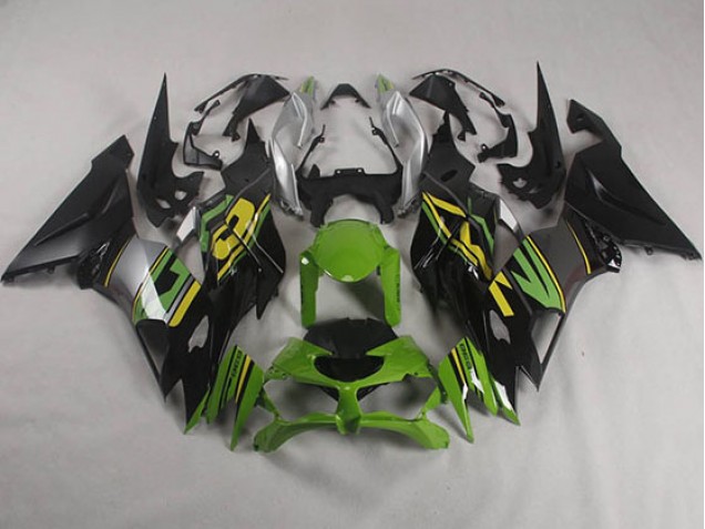Black Green 19-23 Kawasaki ZX6R Motorcycle Fairings Black Green 19-23 Kawasaki ZX6R Motorcycle Fairings