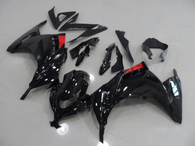 Black Red 13-16 Kawasaki ZX300R Motorcycle Fairings Black Red 13-16 Kawasaki ZX300R Motorcycle Fairings