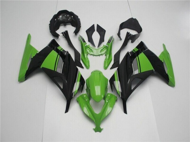 Green Black 13-16 Kawasaki EX300 Motorcycle Fairing Green Black 13-16 Kawasaki EX300 Motorcycle Fairing