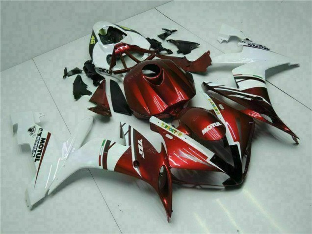 Red 04-06 Yamaha YZF R1 Motorcycle Bodywork Red 04-06 Yamaha YZF R1 Motorcycle Bodywork