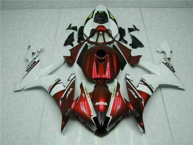 Red 04-06 Yamaha YZF R1 Motorcycle Bodywork Red 04-06 Yamaha YZF R1 Motorcycle Bodywork
