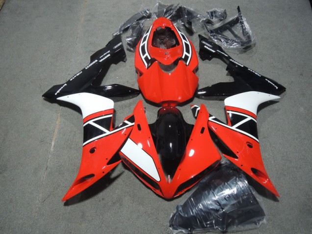 Red White Black 04-06 Yamaha YZF R1 Motorcycle Fairing Red White Black 04-06 Yamaha YZF R1 Motorcycle Fairing