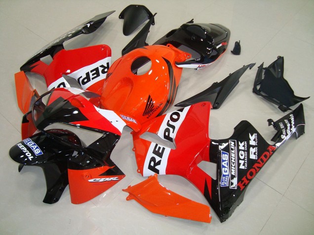 Repsol 05-06 Honda CBR600RR Motorcycle Fairings Repsol 05-06 Honda CBR600RR Motorcycle Fairings