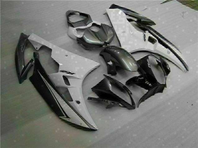 White Silver 06-07 Yamaha YZF R6 Motorcycle Fairings White Silver 06-07 Yamaha YZF R6 Motorcycle Fairings