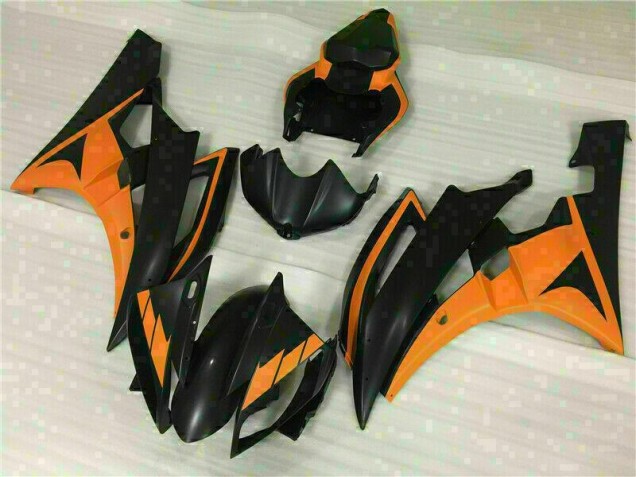 Yellow 06-07 Yamaha YZF R6 Motorcycle Fairing Yellow 06-07 Yamaha YZF R6 Motorcycle Fairing